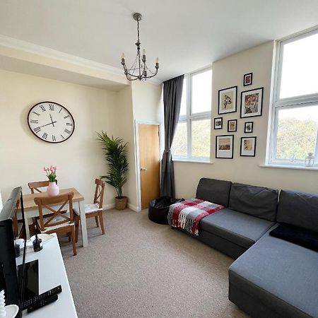 Cosy Town Centre Apartment Close To Beach Bournemouth Eksteriør bilde