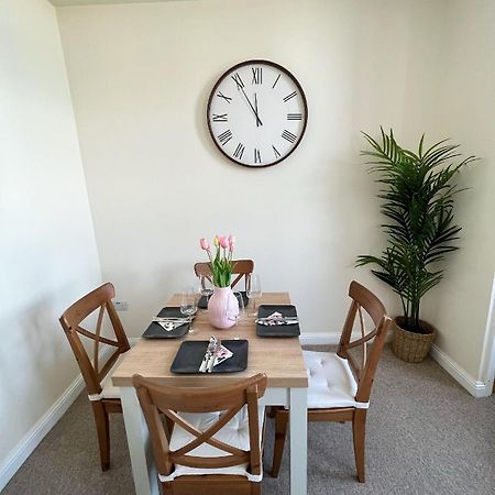 Cosy Town Centre Apartment Close To Beach Bournemouth Eksteriør bilde